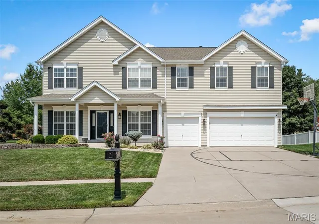 Photo 2 of Single family home for sale at 103 Mackintosh Ln, O Fallon, MO 63368 | MLS# MIS26057819 | Listing updated on 2026-09-13