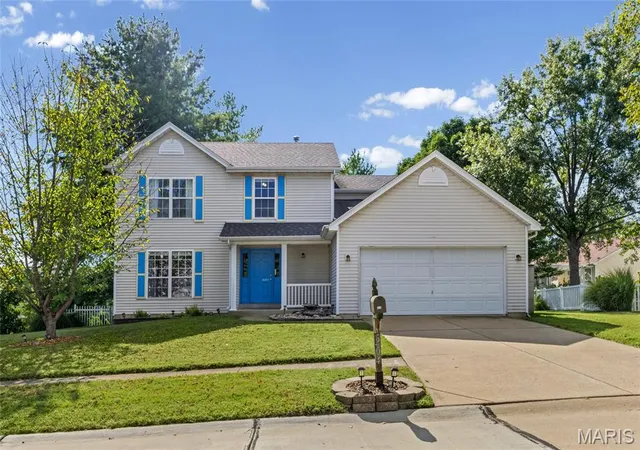 Photo 1 of Single family home for sale at 204 Boulder Point Dr, Saint Peters, MO 63376 | MLS# MIS26057821 | Listing updated on 2026-09-14