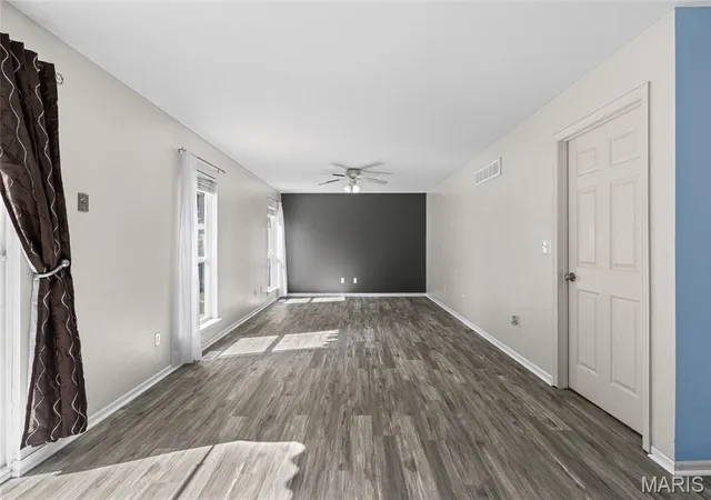 Photo 3 of Single family home for sale at 204 Boulder Point Dr, Saint Peters, MO 63376 | MLS# MIS26057821 | Listing updated on 2026-09-14