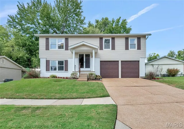 Photo 1 of Single family home for sale at 6205 Brogan Dale Cir, Saint Louis, MO 63128 | MLS# MIS26057830 | Listing updated on 2026-09-28