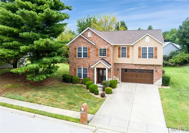 Photo 2 of Single family home for sale at 1126 E 3rd Street, O Fallon, IL 62269 | MLS# MIS26057842 | Listing updated on 2026-10-05