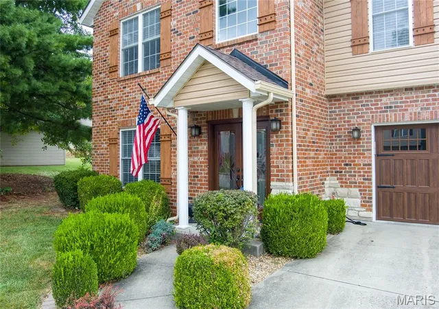 Photo 4 of Single family home for sale at 1126 E 3rd Street, O Fallon, IL 62269 | MLS# MIS26057842 | Listing updated on 2026-09-14