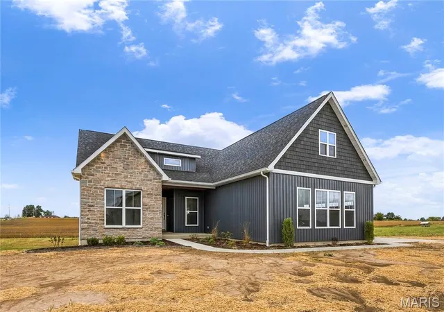 Photo 3 of Single family home for sale at 101 Prairie Trl, Old Monroe, MO 63369 | MLS# MIS26057851 | Listing updated on 2026-10-05