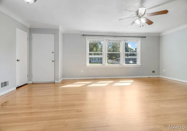 Photo 4 of Sale Pending at 113 N Bend Dr, Fairview Heights, IL 62208 | MLS# MIS26057866 | Listing updated on 2026-09-13