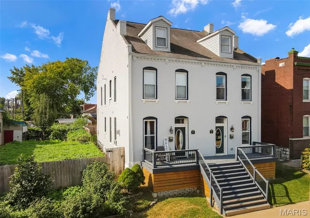 Photo 2 of Townhouse for sale at 2816 Magnolia Ave, Saint Louis, MO 63118 | MLS# MIS26057873 | Listing updated on 2026-09-14