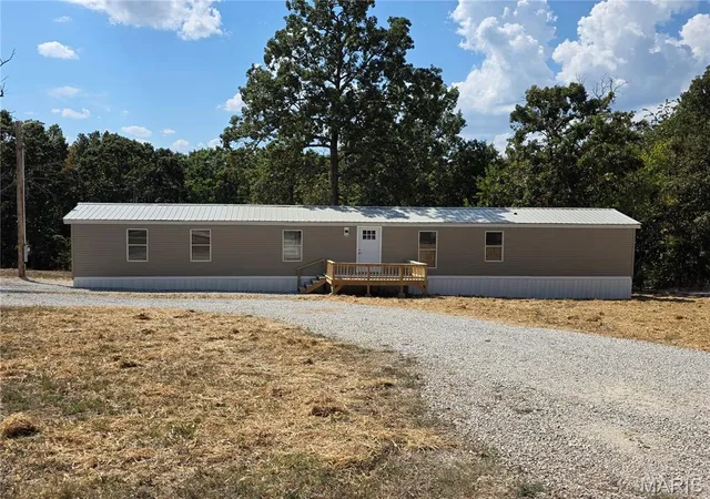 Photo 1 of Sale Pending at 25632 Starlite Dr, Laquey, MO 65534 | MLS# MIS26057911 | Listing updated on 2026-10-03