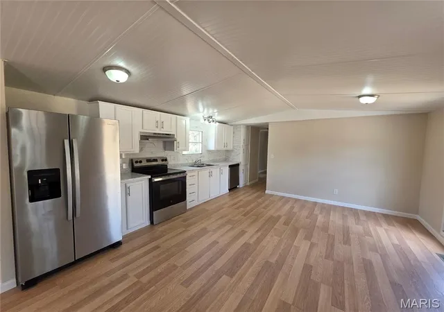 Photo 4 of Sale Pending at 25632 Starlite Dr, Laquey, MO 65534 | MLS# MIS26057911 | Listing updated on 2026-10-03