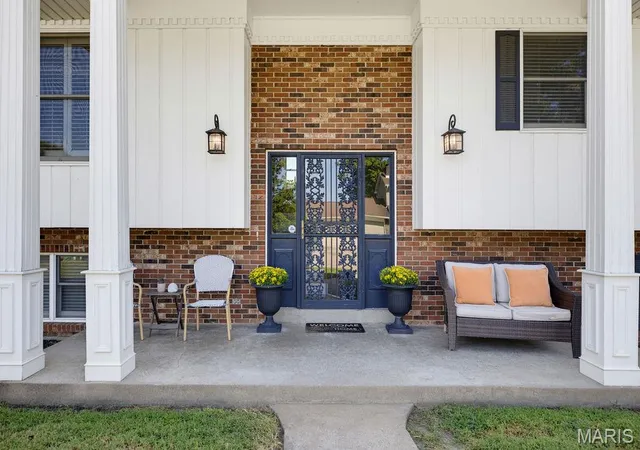Photo 2 of Single family home for sale at 2012 Concord Pl, Cape Girardeau, MO 63701 | MLS# MIS26057915 | Listing updated on 2026-09-21