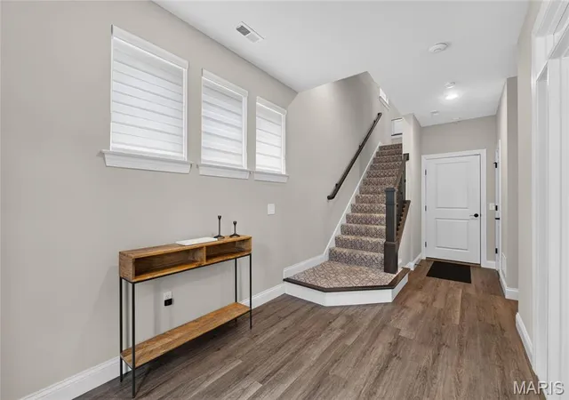 Photo 3 of Townhouse for sale at 11267 Talamore Cir, Saint Louis, MO 63131 | MLS# MIS26057943 | Listing updated on 2026-10-05