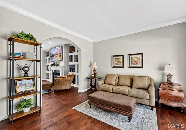 Photo 3 of Single family home for sale at 414 Gillham Ct, Ballwin, MO 63021 | MLS# MIS26057947 | Listing updated on 2026-10-09