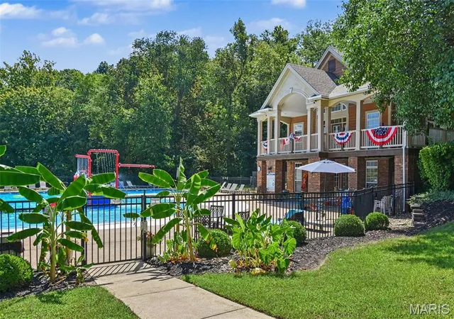 Photo 35 of Single family home for sale at 225 Romaine Spring View, Fenton, MO 63026 | MLS# MIS26057960 | Listing updated on 2026-10-07