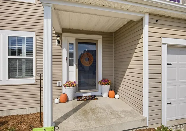 Photo 3 of Single family home for sale at 3856 Winward Way Dr, Belleville, IL 62226 | MLS# MIS26058000 | Listing updated on 2026-09-13
