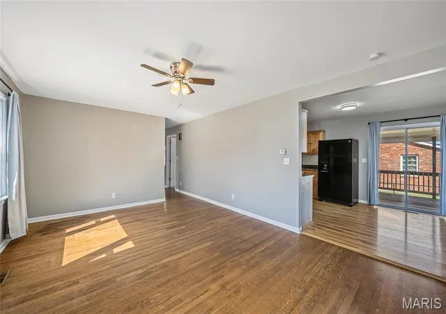 Photo 4 of Single family home for sale at 304 E Margaret St, Salem, MO 65560 | MLS# MIS26058012 | Listing updated on 2026-10-14