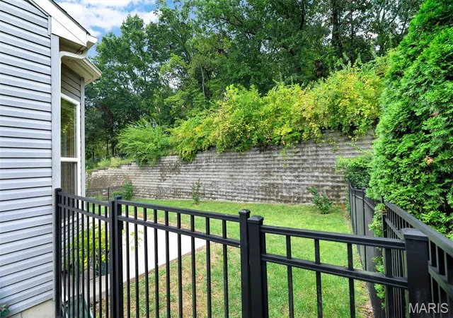 Photo 3 of Single family home for sale at 125 San Marino Pkwy, Fenton, MO 63026 | MLS# MIS26058013 | Listing updated on 2026-10-07