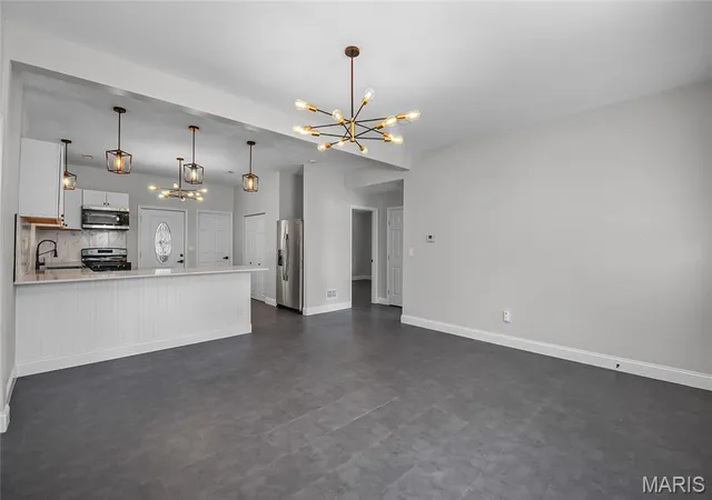 Photo 3 of Single family home for sale at 165 School St, Glen Carbon, IL 62034 | MLS# MIS26058041 | Listing updated on 2026-10-20