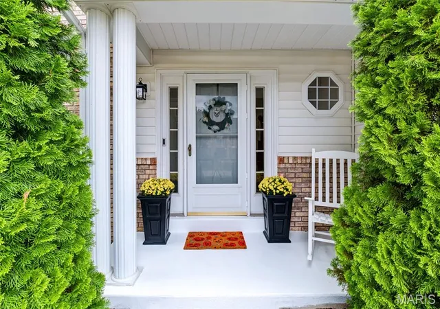 Photo 3 of Sale Pending at 209 Harbour Pointe Dr, Wildwood, MO 63040 | MLS# MIS26058045 | Listing updated on 2026-10-06