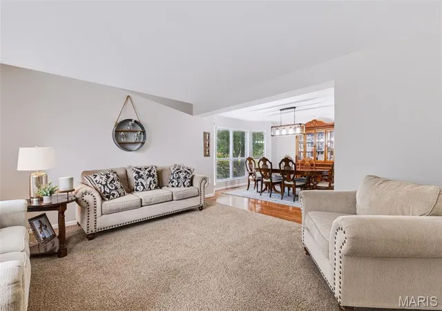 Photo 4 of Sale Pending at 209 Harbour Pointe Dr, Wildwood, MO 63040 | MLS# MIS26058045 | Listing updated on 2026-10-06