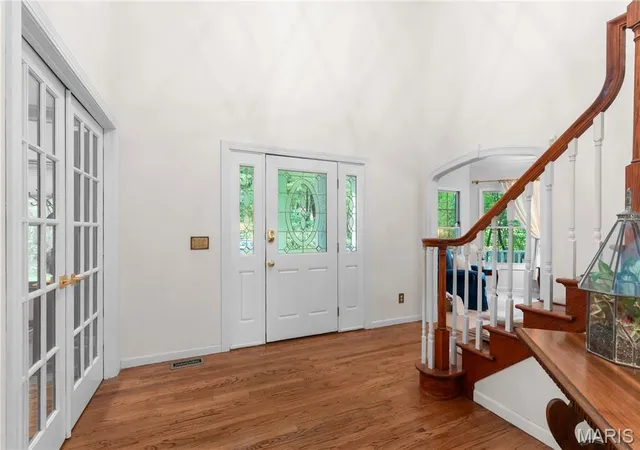 Photo 4 of Single family home for sale at 19342 Dogwood Valley Ct, Wildwood, MO 63038 | MLS# MIS26058050 | Listing updated on 2026-09-19