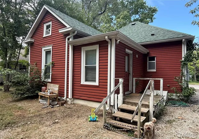 Photo 2 of Single family home for sale at 816 E Scott St, Kirksville, MO 63501 | MLS# MIS26058053 | Listing updated on 2026-10-05