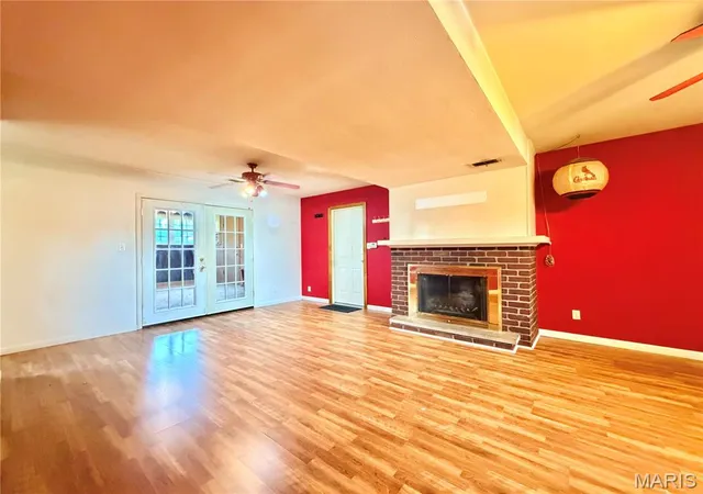Photo 3 of Single family home for sale at 409 Kensington Dr, Belleville, IL 62223 | MLS# MIS26058054 | Listing updated on 2026-09-22