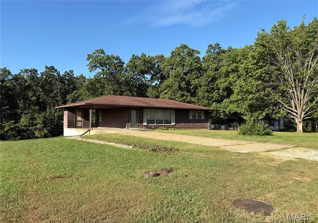 Photo 1 of Single family home for sale at 45 Spruce St, Viburnum, MO 65566 | MLS# MIS26058069 | Listing updated on 2026-10-09