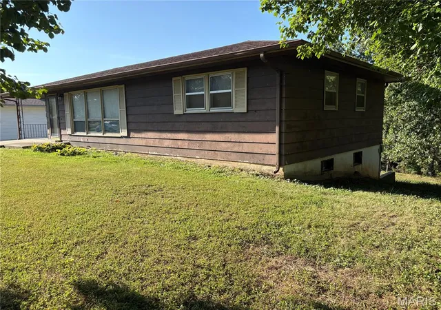 Photo 2 of Single family home for sale at 45 Spruce St, Viburnum, MO 65566 | MLS# MIS26058069 | Listing updated on 2026-10-09