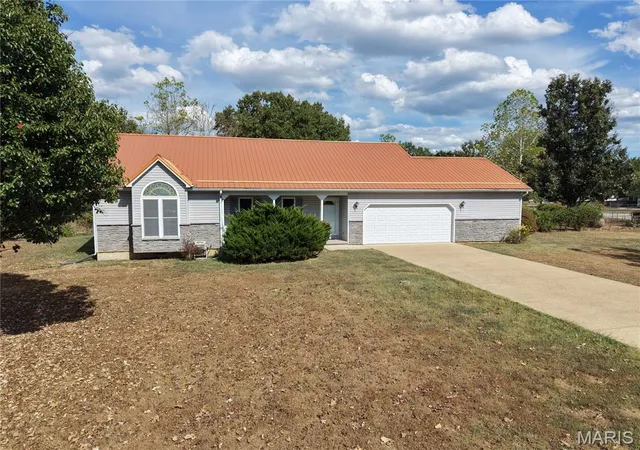 Photo 1 of Single family home for sale at 24950 Spencer Rd, Waynesville, MO 65583 | MLS# MIS26058080 | Listing updated on 2026-10-06