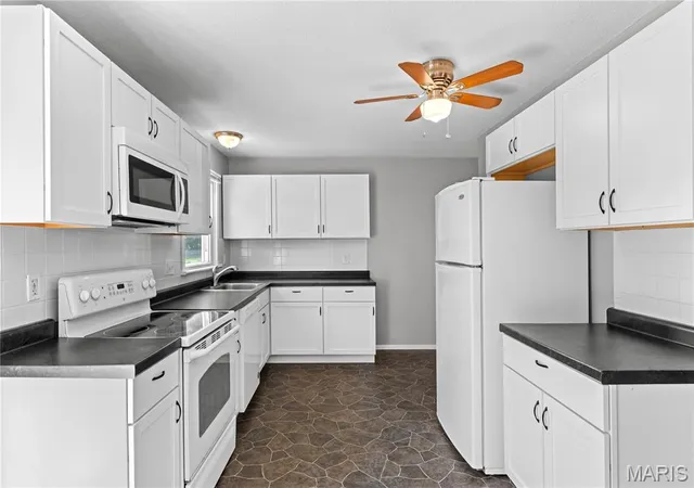Photo 3 of Single family home for sale at 12728 Foxhound Dr, Maryland Heights, MO 63043 | MLS# MIS26058085 | Listing updated on 2026-09-13