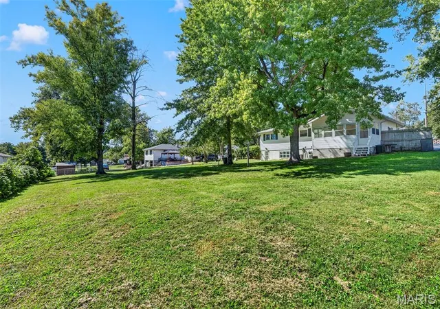Photo 2 of Single family home for sale at 664 Dornseif Dr, Arnold, MO 63010 | MLS# MIS26058086 | Listing updated on 2026-10-03