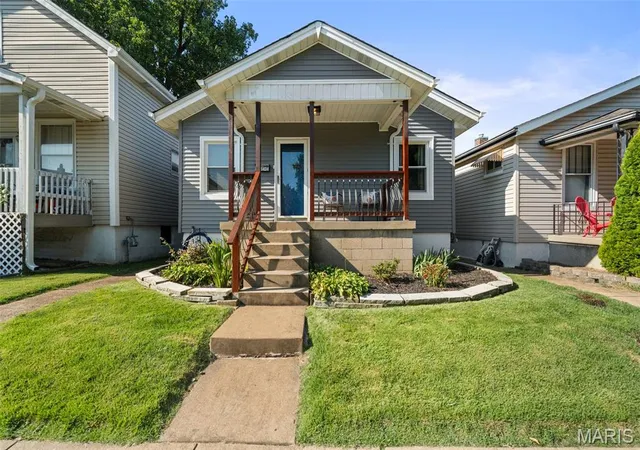 Photo 1 of Single family home for sale at 5424 Blow St, Saint Louis, MO 63109 | MLS# MIS26058098 | Listing updated on 2026-09-14