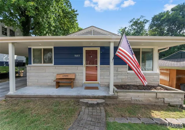 Photo 1 of Sale Pending at 1603 Bessie St, Cape Girardeau, MO 63701 | MLS# MIS26058121 | Listing updated on 2026-09-14