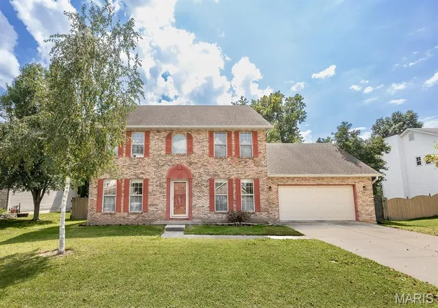Single family home for sale at 1236 Larkspur Dr, Mascoutah, IL 62258 | MLS# MIS26058130