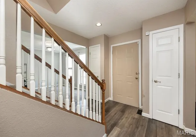 Photo 2 of Single family home for sale at 1236 Larkspur Dr, Mascoutah, IL 62258 | MLS# MIS26058130 | Listing updated on 2026-09-21