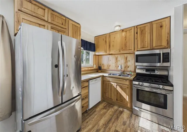 Photo 4 of Sale Pending at 2552 Medford Dr, High Ridge, MO 63049 | MLS# MIS26058136 | Listing updated on 2026-10-02