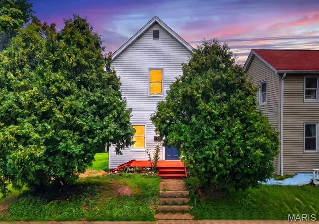 Photo 1 of Single family home for sale at 1318 Graham St, Saint Louis, MO 63139 | MLS# MIS26058138 | Listing updated on 2026-09-29
