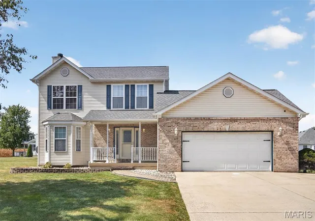 Photo 2 of Single family home for sale at 417 Marty Graten Ct, Hamel, IL 62046 | MLS# MIS26058146 | Listing updated on 2026-09-13