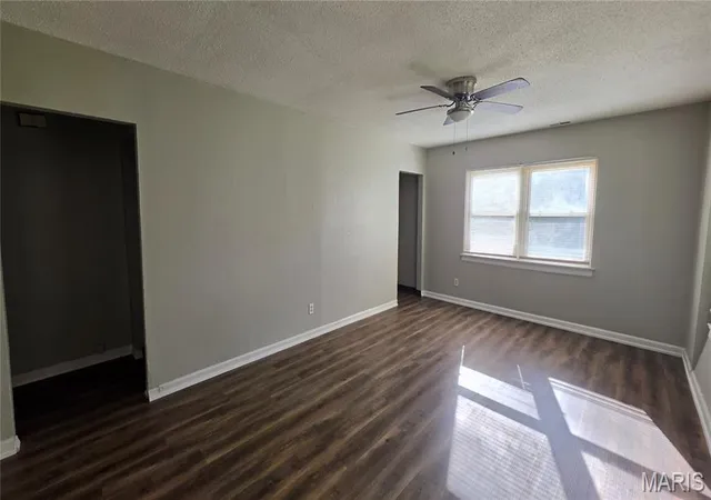 Photo 3 of Single family home for sale at 1138 Laredo Ave, Saint Louis, MO 63138 | MLS# MIS26058154 | Listing updated on 2026-10-09