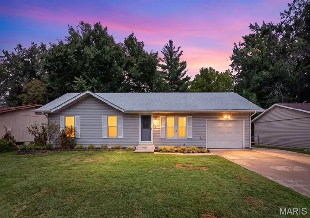Photo 1 of Single family home for sale at 529 E 11th Street, Washington, MO 63090 | MLS# MIS26058174 | Listing updated on 2026-09-20