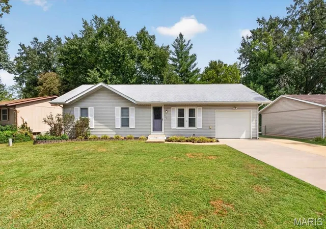 Photo 2 of Single family home for sale at 529 E 11th Street, Washington, MO 63090 | MLS# MIS26058174 | Listing updated on 2026-09-20