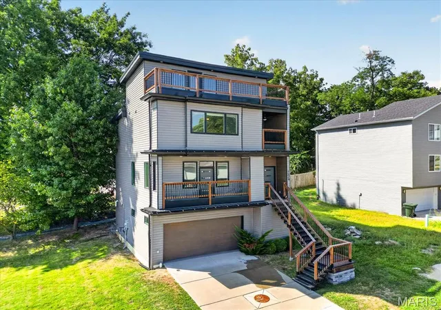 Photo 3 of Single family home for sale at 1629 Forest Ave, Saint Louis, MO 63139 | MLS# MIS26058180 | Listing updated on 2026-10-19