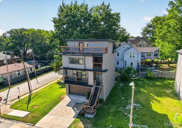 Photo 3 of Single family home for sale at 1629 Forest Ave, Saint Louis, MO 63139 | MLS# MIS26058180 | Listing updated on 2026-10-19