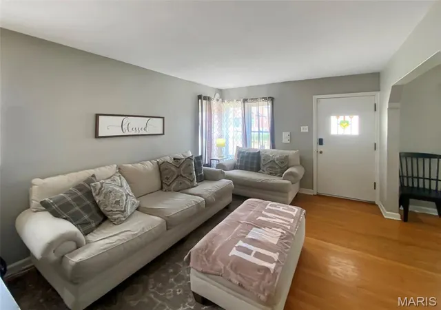 Photo 3 of Single family home for sale at 5750 Potomac St, Saint Louis, MO 63139 | MLS# MIS26058194 | Listing updated on 2026-09-28