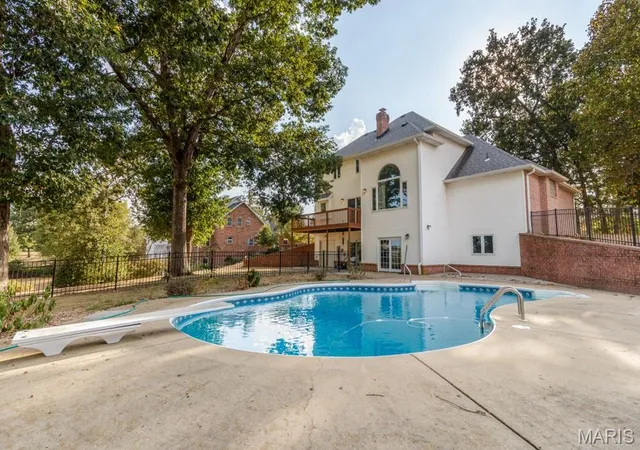 Single family home for sale at 2420 Candlebark Ln, Lebanon, MO 65536 | MLS# MIS26058195