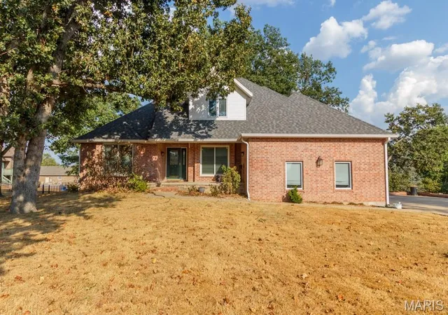 Photo 1 of Single family home for sale at 2420 Candlebark Ln, Lebanon, MO 65536 | MLS# MIS26058195 | Listing updated on 2026-09-22