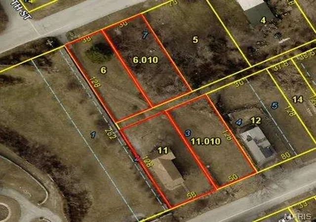Photo 14 of Single family home for sale at 828 Bird St, Hannibal, MO 63401 | MLS# MIS26058216 | Listing updated on 2026-10-09