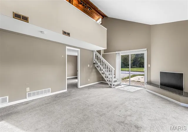 Photo 3 of Single family home for sale at 49 Marie Dr, Saint Charles, MO 63301 | MLS# MIS26058236 | Listing updated on 2026-10-01