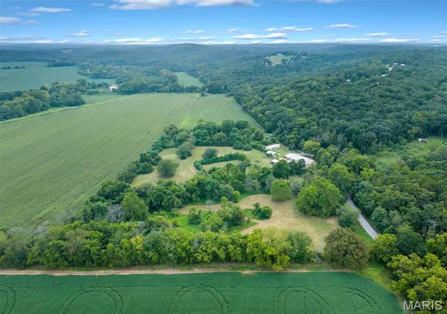 Photo 3 of Sale Pending at 6764 Brinley Rd, Dittmer, MO 63023 | MLS# MIS26058263 | Listing updated on 2026-09-19