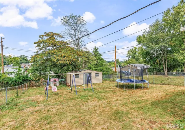 Photo 4 of Sale Pending at 127 N 8th Street, Festus, MO 63028 | MLS# MIS26058271 | Listing updated on 2026-09-14