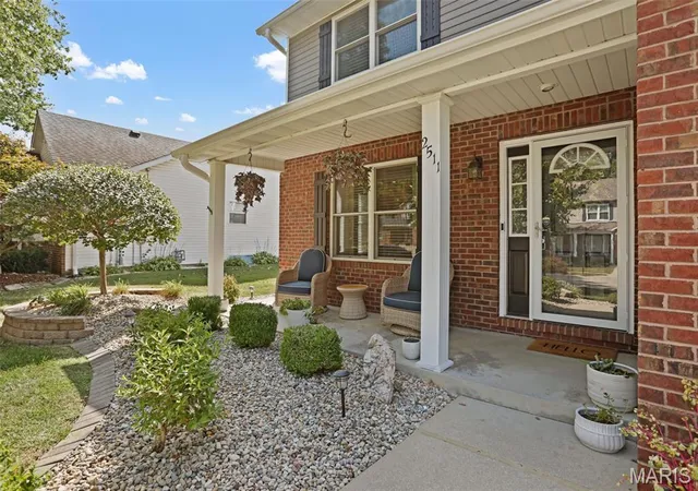 Photo 4 of Single family home for sale at 2511 Hunters Ridge, Edwardsville, IL 62025 | MLS# MIS26058272 | Listing updated on 2026-09-14