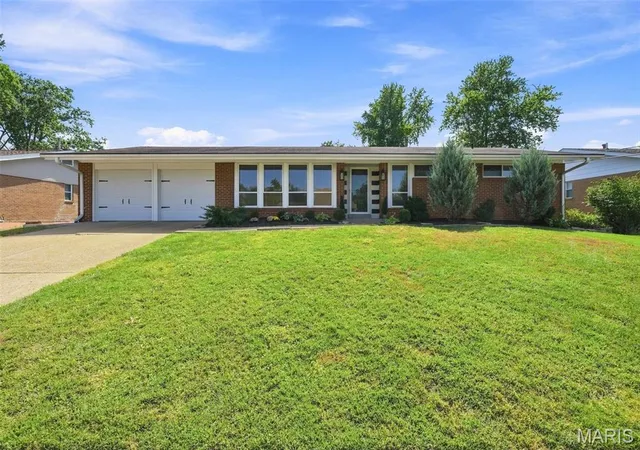 Single family home for sale at 2830 Flintwood Dr, Saint Louis, MO 63129 | MLS# MIS26058273